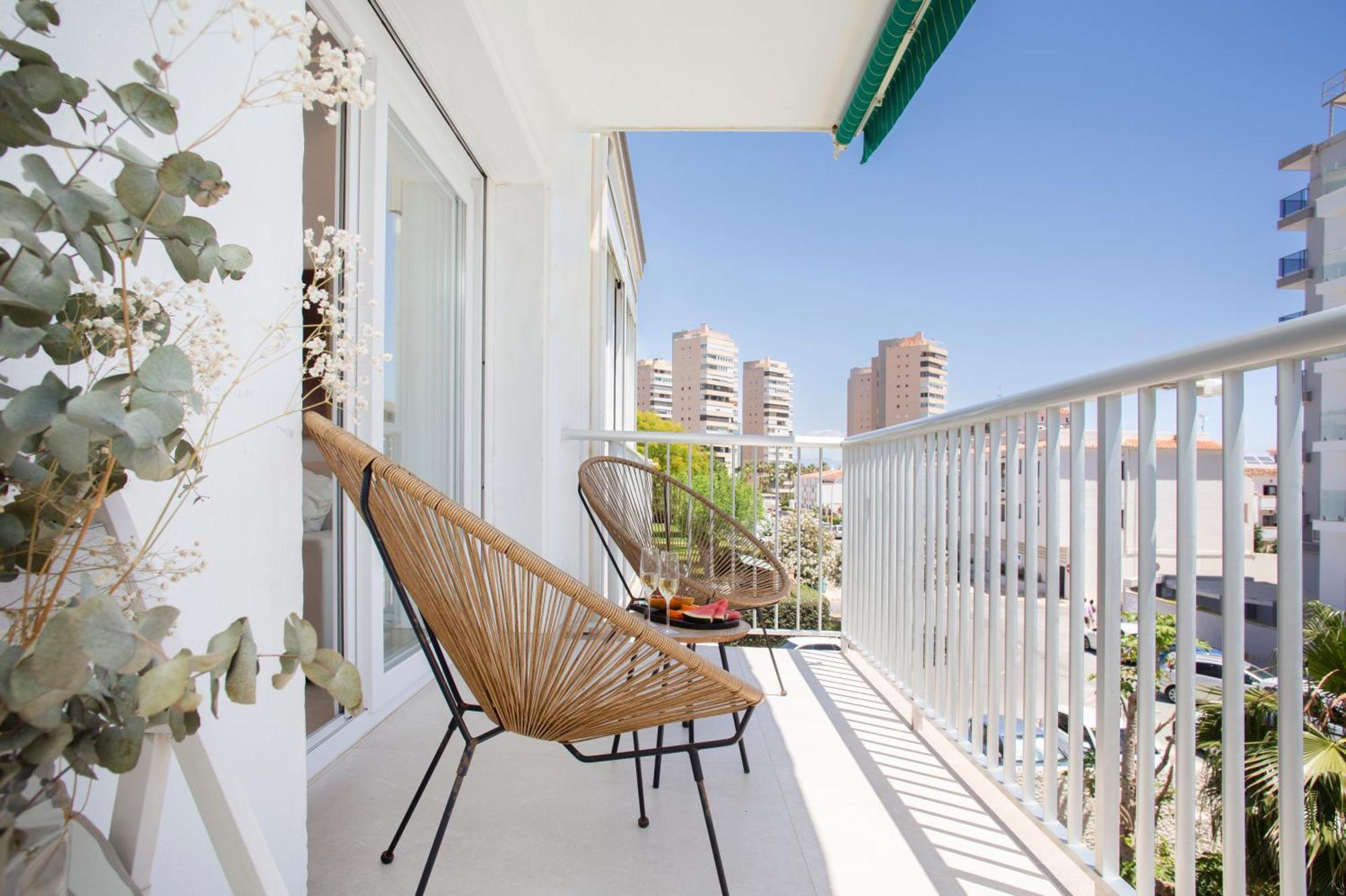 Bakari Arena Apartment Torremolinos Bagian luar foto